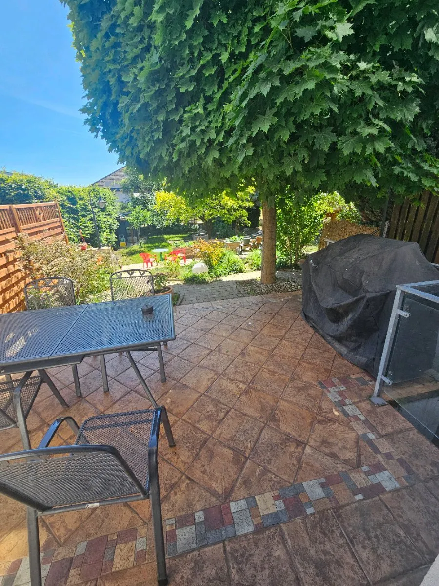Familienfreundliches Reihenhaus mit Garten - viel Platz und Top-Lage in Gänserndorf Stadt - Ansicht 2