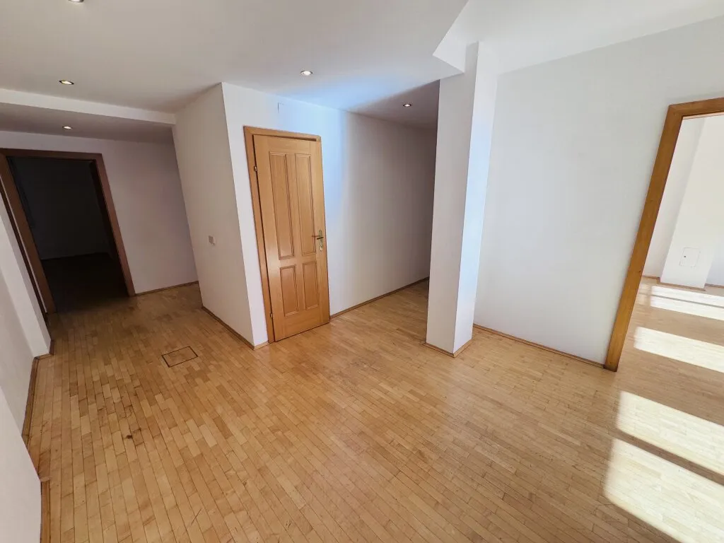 Büro/Praxis mit Terrasse in 1050 Wien - Ansicht 2