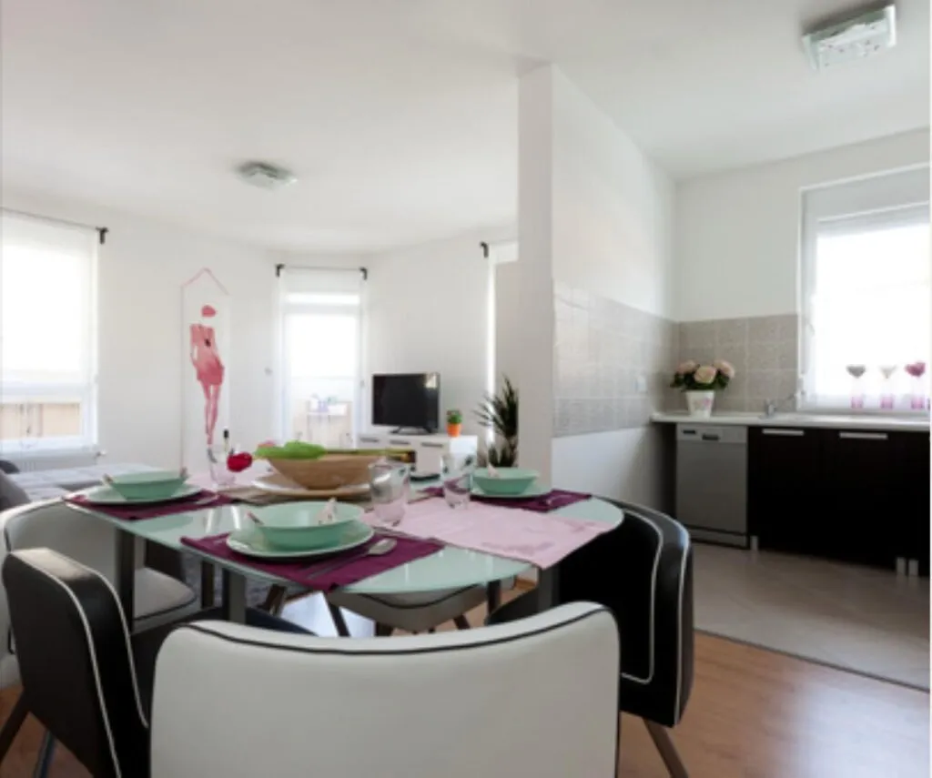 Boutique Hotel (13 neue Apartments) im Herzen des 8. Bezirks von Budapest zum Verkauf - Ansicht 2