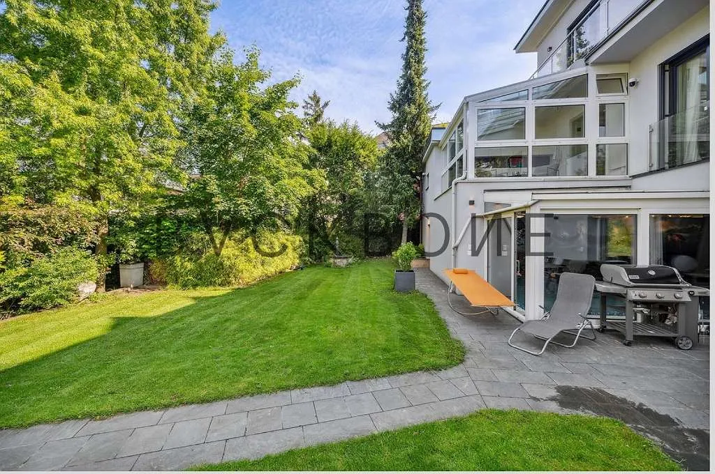 Traumhafte Villa mit Indoorpool in Neustift - Ansicht 2