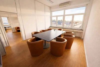 Gewerbeimmobilie mieten in Baden – 35 m², € 333 – Bild 6 von 6