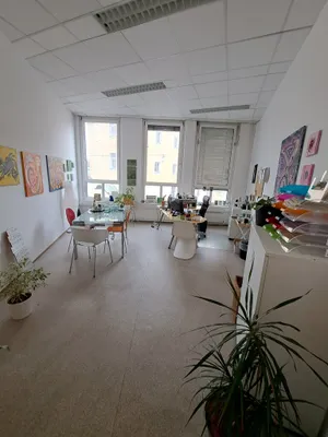 1-Zimmer-Gewerbeimmobilie mieten in Sankt Pölten – 17 m², € 320 – Bild 3 von 6