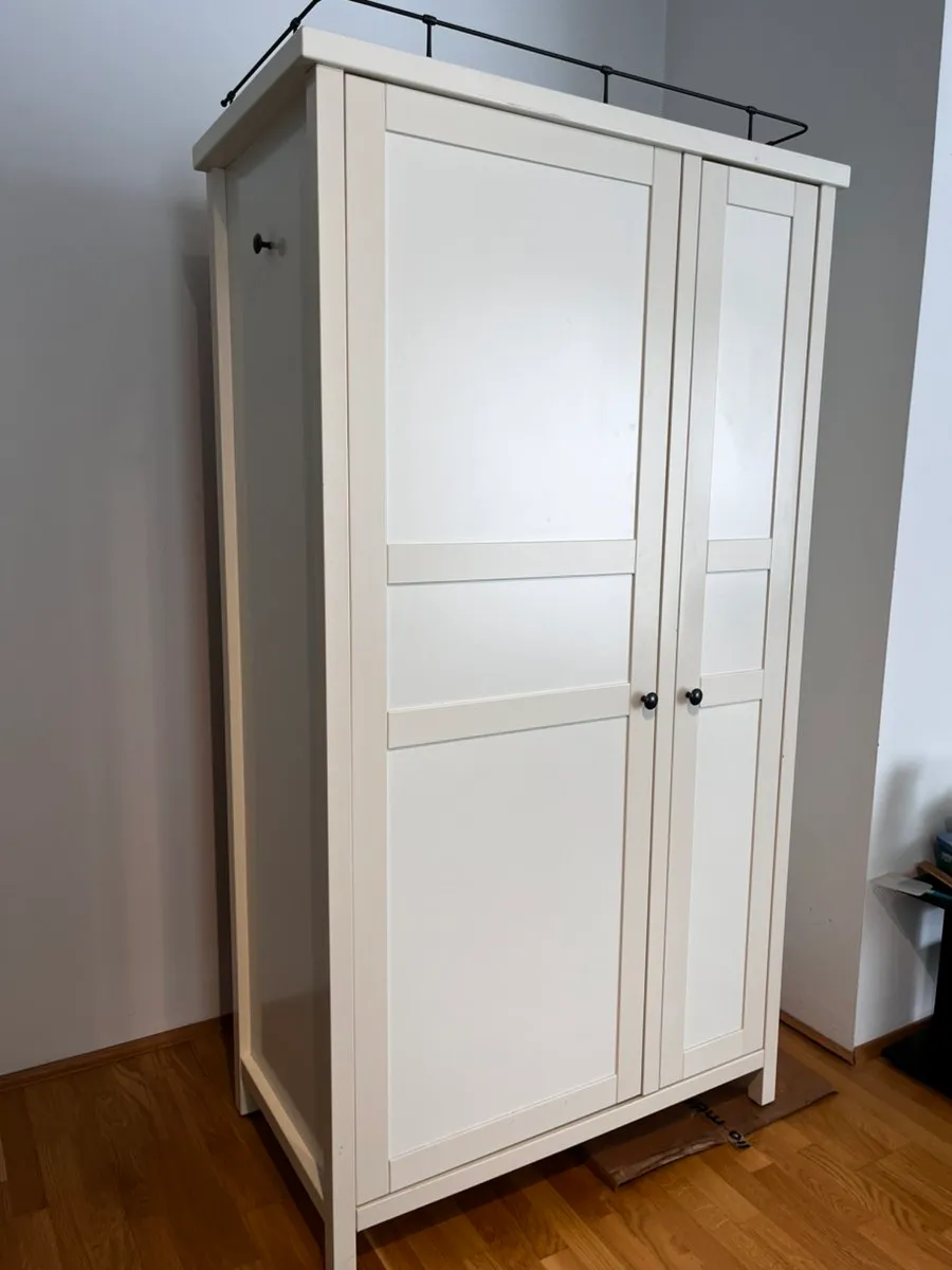 Ikea Hemnes Kleiderschrank, € 30,- (1060 Wien)