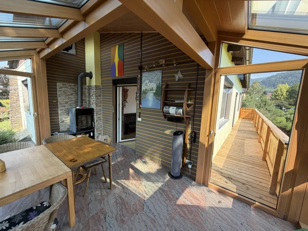 Fohnsdorf: Einfamilienhaus mit Wintergarten, Carport, Garage und großzügigem Grundstück – pohled 3