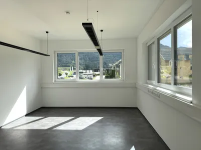 5-Zimmer-Gewerbeimmobilie mieten in Villach Land – 145 m², € 1.902 – Bild 9 von 24