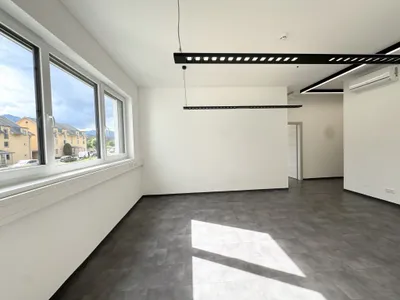 5-Zimmer-Gewerbeimmobilie mieten in Villach Land – 145 m², € 1.902 – Bild 5 von 24