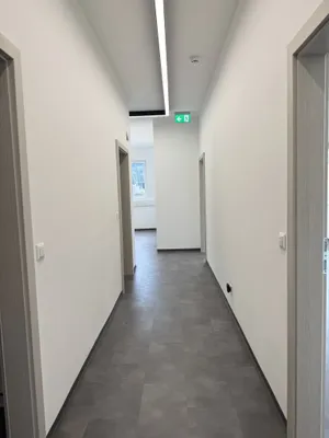 5-Zimmer-Gewerbeimmobilie mieten in Villach Land – 145 m², € 1.902 – Bild 7 von 24