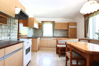9-Zimmer-Gewerbeimmobilie kaufen in Steyr-Land – 180 m², € 195.000 – Bild 4 von 18