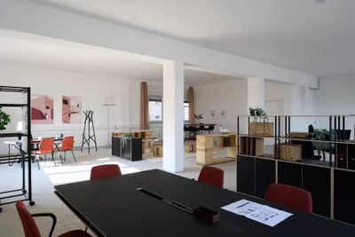 Gewerbeimmobilie mieten in Wien – 1 120 m², € 11 – Bild 2 von 16