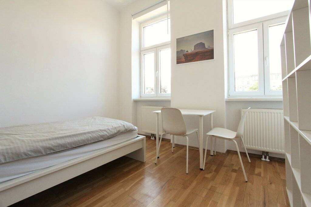 Sonnige, möblierte 1-Zimmer-Wohnung in zentraler Lage! Kurzzeitvermietung!, Wien