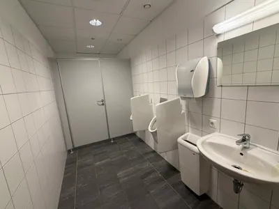Gewerbeimmobilie mieten in Linz – 448 m², € 5.600 – Bild 9 von 11