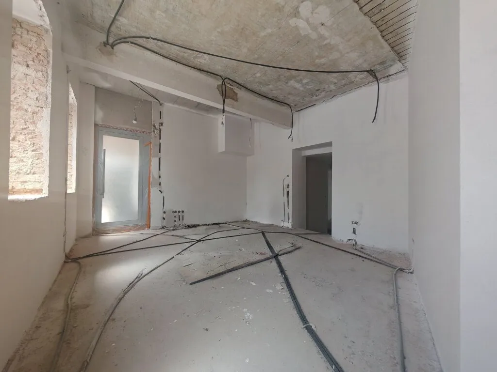 Neues feines Büro mit Terrasse - Ansicht 2
