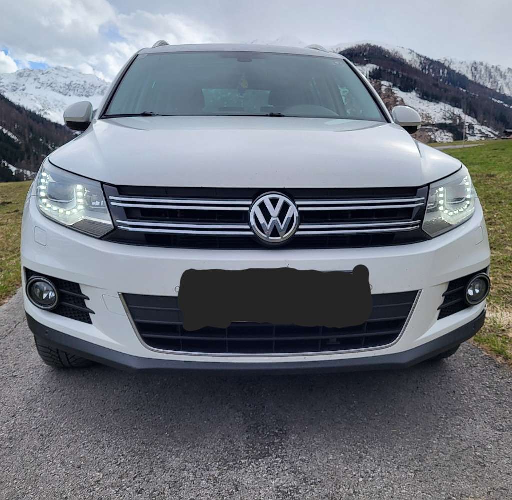 VW Tiguan 2,0 TDI BMT 4Motion Sky DPF SUV / Geländewagen