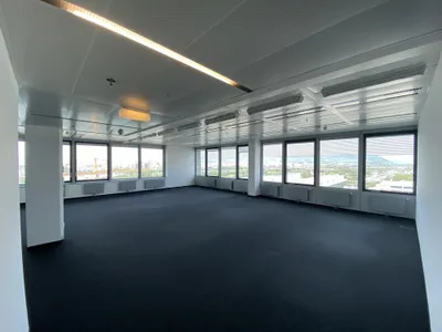 Gewerbeimmobilie mieten in Wien – 6 690 m², € 14 – Bild 1 von 6