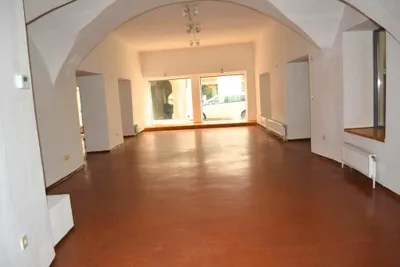 Gewerbeimmobilie mieten in Steyr – 190 m², € 745