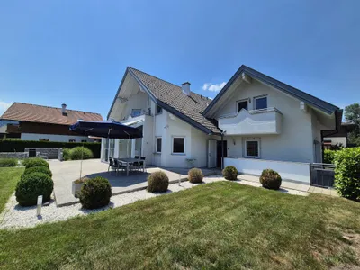 6-Zimmer-Haus kaufen in Vöcklabruck – 230 m², € 1.290.000 – Bild 22 von 25