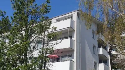 !! 1130 Wien, Gemeindebergasse / Wlassakstraße !! Sehr schöne, helle und sehr gut angelegte 3 Zimmer Neubauwohnung mit Balkon zu vermieten! – Bild 2