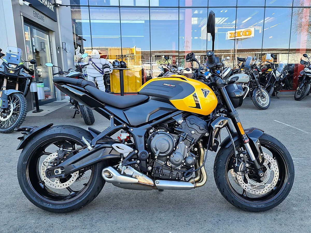 Triumph Trident 660