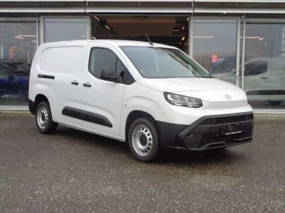 Toyota Proace Pro Ace City Kasten 1,5 D 100 L2 ProWork Transporter / Kastenwagen