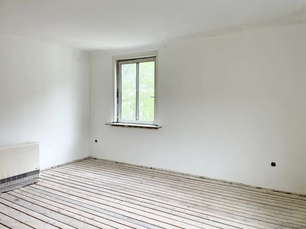 PROVISIONSFREI VOM EIGENTÜMER! SANIERUNGSBEDÜRFTIGE 3-ZIMMER-WOHNUNG NÄHE PURKERSDORF ZENTRUM! - Widok 2