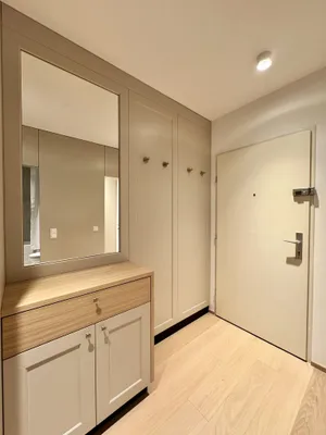 !! 1120 Wien - Nähe Schloss Hetzendorf !! Traumhaft schöner ERSTBEZUG nach Generalsanierung! Modern möbliertes Wohnschlafzimmer mit Schlafnische zu vermieten! – Bild 2