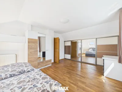 4-Zimmer-Haus mieten in Bruck an der Leitha – 129 m², € 3.360 – Bild 8 von 11