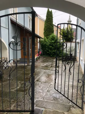 6-Zimmer-Wohnung mieten in Grieskirchen – 110 m², € 990 – Bild 3 von 8