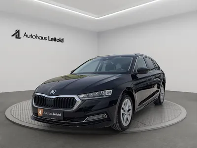 Skoda Octavia Combi 2,0 TDI Style DSG LED HEADUP MEMO...