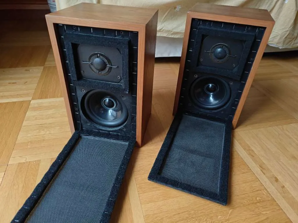 Used Rogers LS3/5A Bookshelf speakers for Sale | HifiShark.com