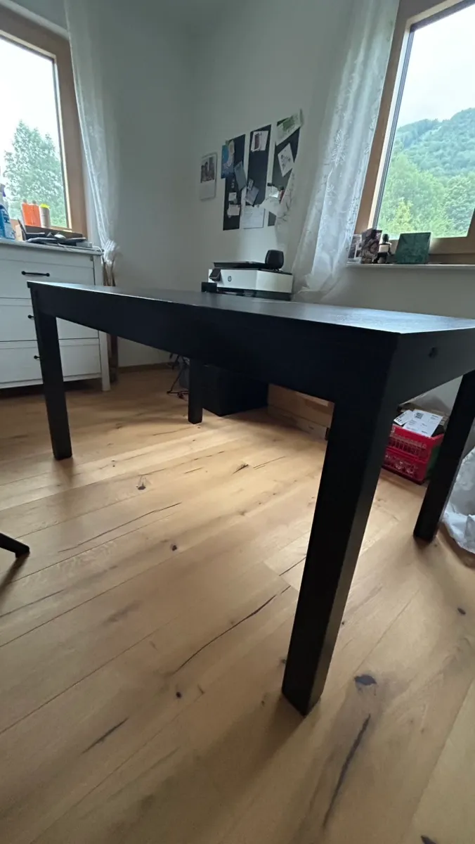 IKEA Esstisch schwarz ausziehbar, € 40,- (4866 Unterach)