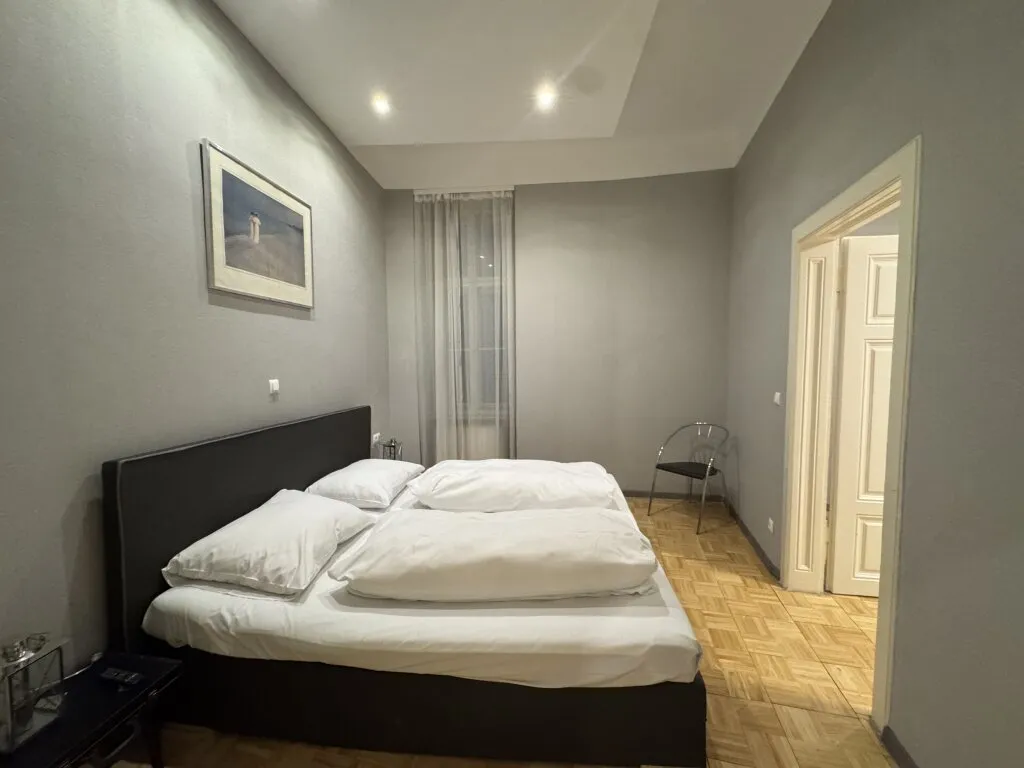 Short or Long Term Rent // Fully Furnished Apartment (13) - Ansicht 3