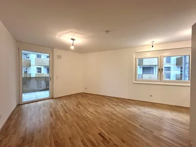 Neuwertige 2-Zimmer-Wohnung mit Dusche und Balkon direkt an der U2 sowie Alter und Neuer Donau – Bild 2