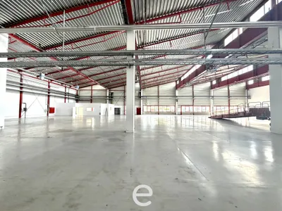 Gewerbeimmobilie mieten in Tulln – 1 808 m², € 15.383