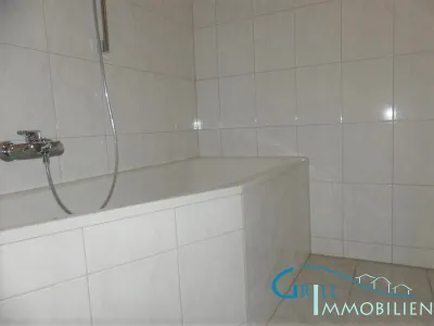2-Zimmer-Wohnung mieten in Neunkirchen – 94 m², € 876 – Bild 9 von 10