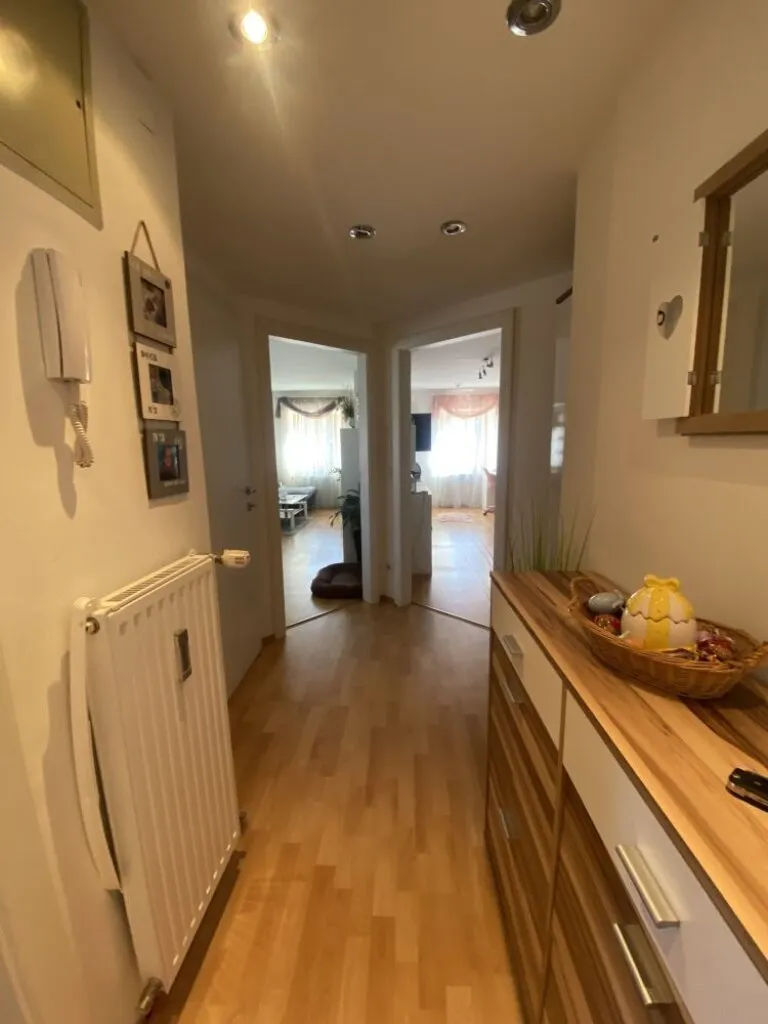 Provisionsfrei - Schöne 2-Zimmer-Wohnung mit extra Küche im beliebten Grazer Bezirk Liebenau - Ansicht 2