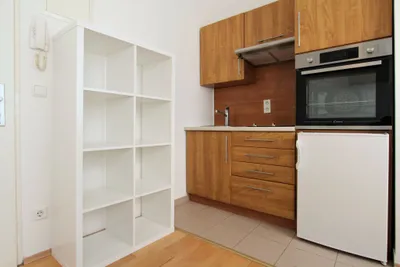 Charmante 1-Zimmer-Wohnung in zentraler Wohnung! Kurzzeitvermietung! – Bild 3