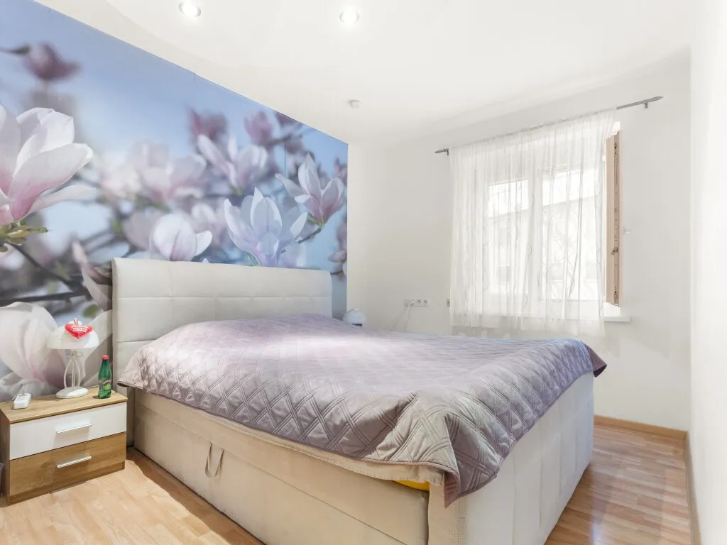 moderne 4-Zimmer Wohnung mit Balkon - WG geeignet - Ansicht 3