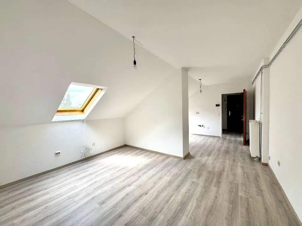 Graz Geidorf - Singlewohnung im DG von Gründerzeithaus in Geidorfer Top-Lage! - Ansicht 3