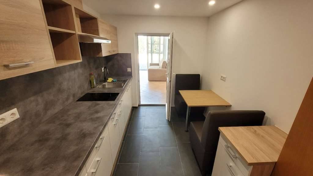 Schöne neu renovierte Wohnung in Kirschentheuer - Ansicht 2