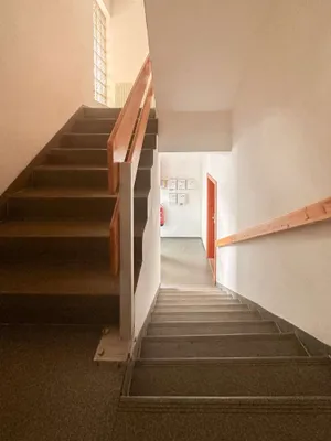 Gewerbeimmobilie kaufen in Vöcklabruck – 315 m², € 650.000 – Bild 4 von 11