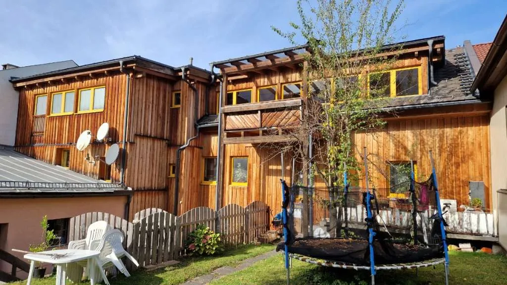 REDUZIERT ! Rottenmann-Zentrum: Stilvoll renoviertes Bürgerhaus, wunderschöner Garten ! - Ansicht 2