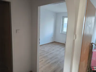 4-Zimmer-Wohnung mieten in Wels – 95 m², € 1.180 – Bild 7 von 12