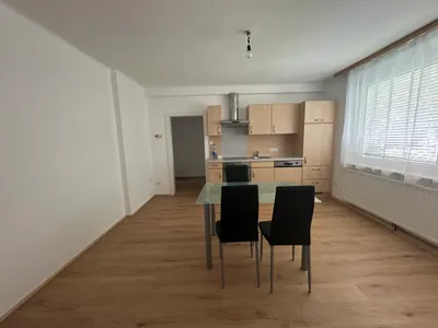 2-Zimmer-Wohnung kaufen in Linz – 41 m², € 145.000 – Bild 2 von 9