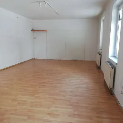 2-Zimmer-Gewerbeimmobilie mieten in Wiener Neustadt – 78 m², € 750 – Bild 4 von 6