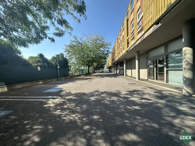 Gewerbeimmobilie mieten in Wien – 300 m², € 5.000
