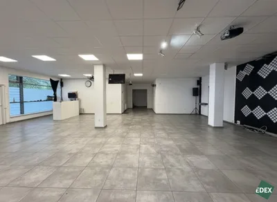 Gewerbeimmobilie mieten in Wien – 300 m², € 5.000 – Bild 2 von 6