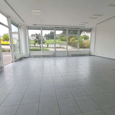 1-Zimmer-Gewerbeimmobilie mieten in Amstetten – 69 m², € 701 – Bild 3 von 6
