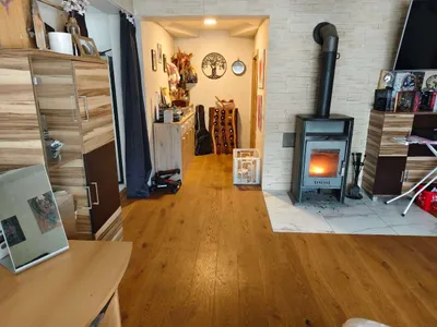 6-Zimmer-Haus kaufen in Feldkirchen – 196 m², € 330.000 – Bild 11 von 43