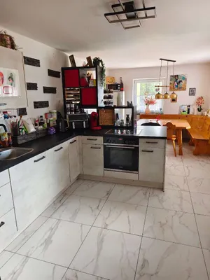 6-Zimmer-Haus kaufen in Feldkirchen – 196 m², € 330.000 – Bild 6 von 43