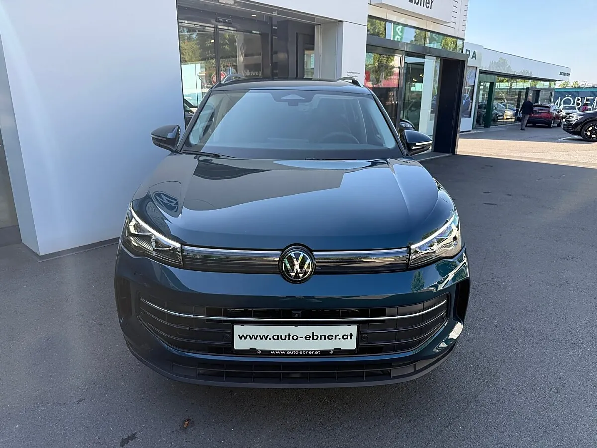 Volkswagen Tiguan 2026 photo 2